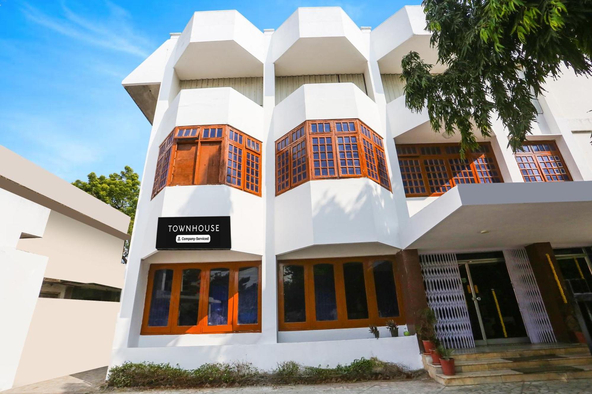 Super Townhouse Pichola Formerly Vinayak Udaipur Exterior photo